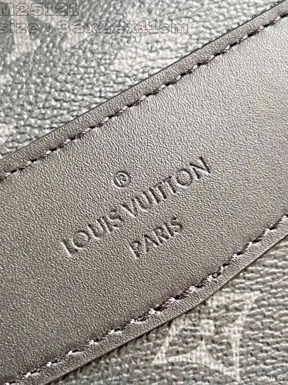 WIS Messenger PM-33*22.5*11CM VUITTON Voyager LOUIS 0907